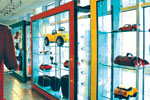 Retail sector expected to exceed US$ 500 billion by 2010.