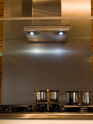 Eyeleds® introduces PowerEYE® Warm white Eyeleds® introduces PowerEYE® Warm white