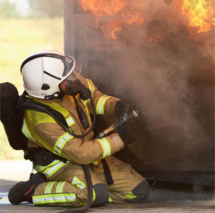 DuPont launches new lightweight Nomex firefighting garments in the Middle East
