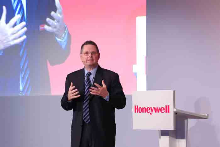 Honeywell's Airport Innovations Take Flight at The Airport Show 2017