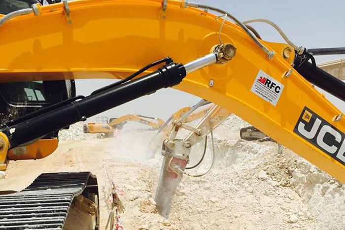 Hydraulic breakers from Chicago Pneumatic first choice for major infrastructure projects