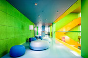 Neon green like a highlighter: Acoustic boards decorate the STABILO administration building