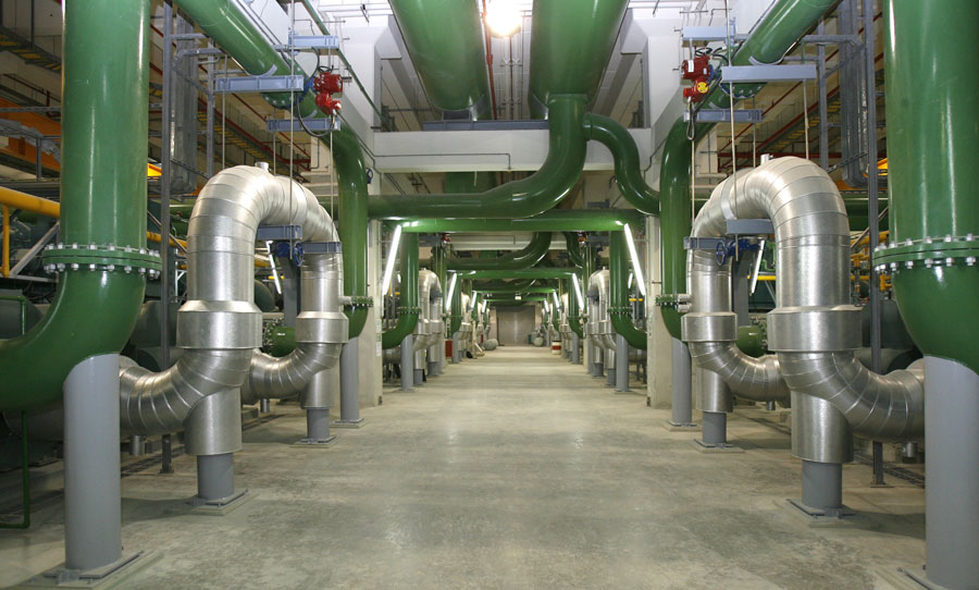World's largest district cooling plant opens at The Pearl Qatar.
