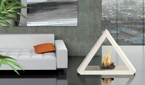 The pure lines and design of the 'Pyramide' collection find their place in a house or a modern apartment.