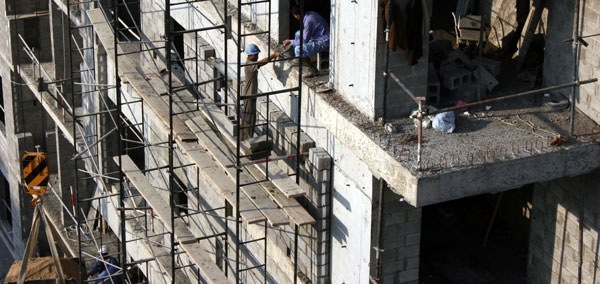 Middle East construction firms must invest more in safety, says industry expert.