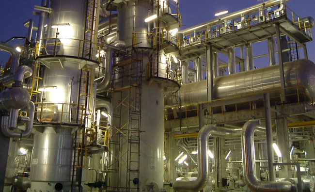 Uhde installs GEA Ecoflex plate heat exchangers in fertilizer plants for ammonia and urea production.