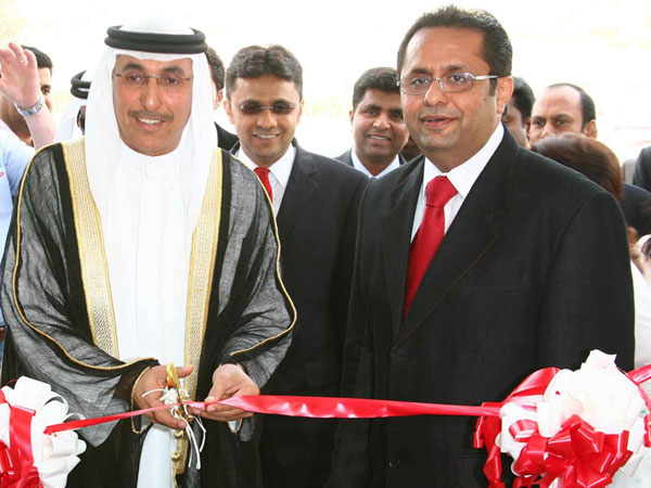 H.H. Sheikh Omar Bin Saqr Al Qasimi inaugurates US$ 21 million 'Buildmart'.