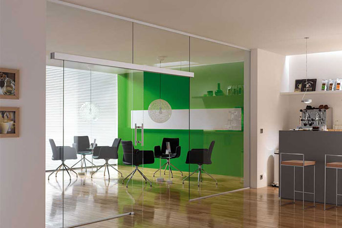 Avanti Cloud Assisted Sliding Door