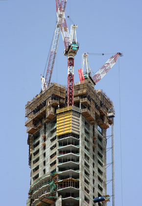 Burj Dubai today, moving towards more than 800 meters.