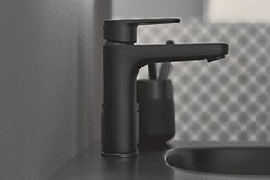 Dare To Be Different with Ideal Standard’s New Silk Black Finish
