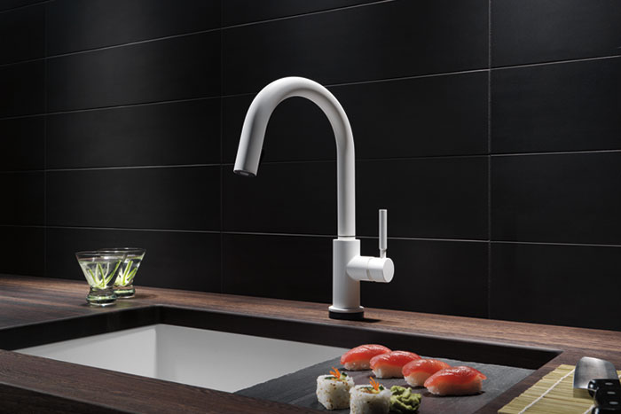 Brizo Solna Single Handle Single Hole Pull Down Kitchen Faucet