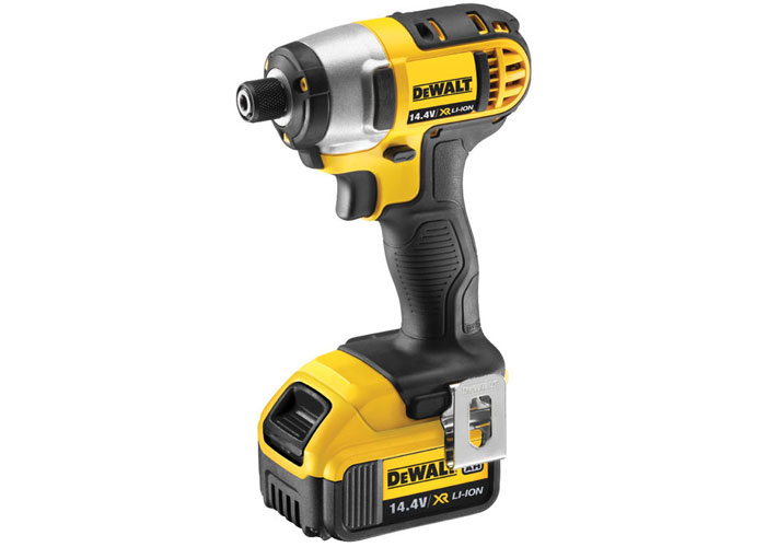 DEWALT Cordless - 14.4V - Li-ion - DCF835C2-GB