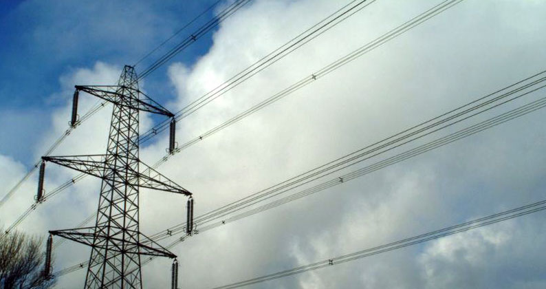 Dubai electricity costs soar 66% in one year.