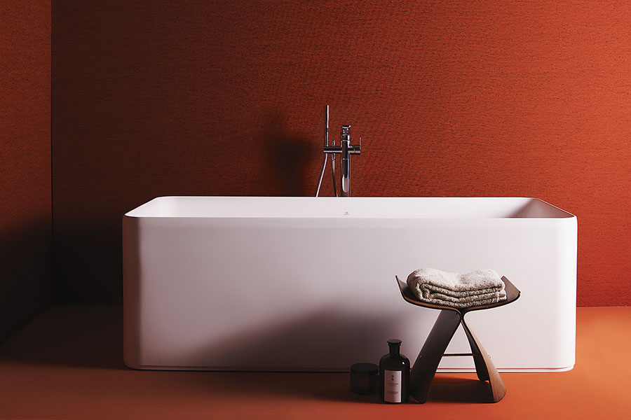 Elegant and Design Bathtubs That Steal the Show