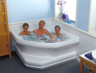Hurricane Spa Bath 2150 Corner with Front Panel