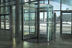 Germany’s ‘The Cube’ Embraces Sustainability with Boon Edam Revolving Doors