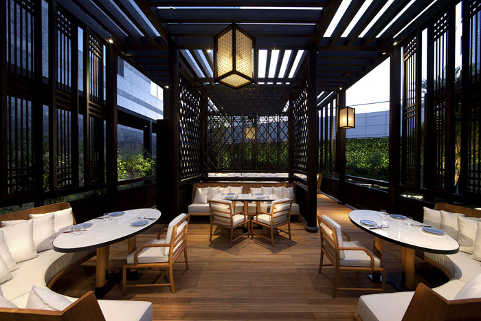 Hakkasan Dubai wins ‘Outstanding use of American Hardwood in the Middle East’ award