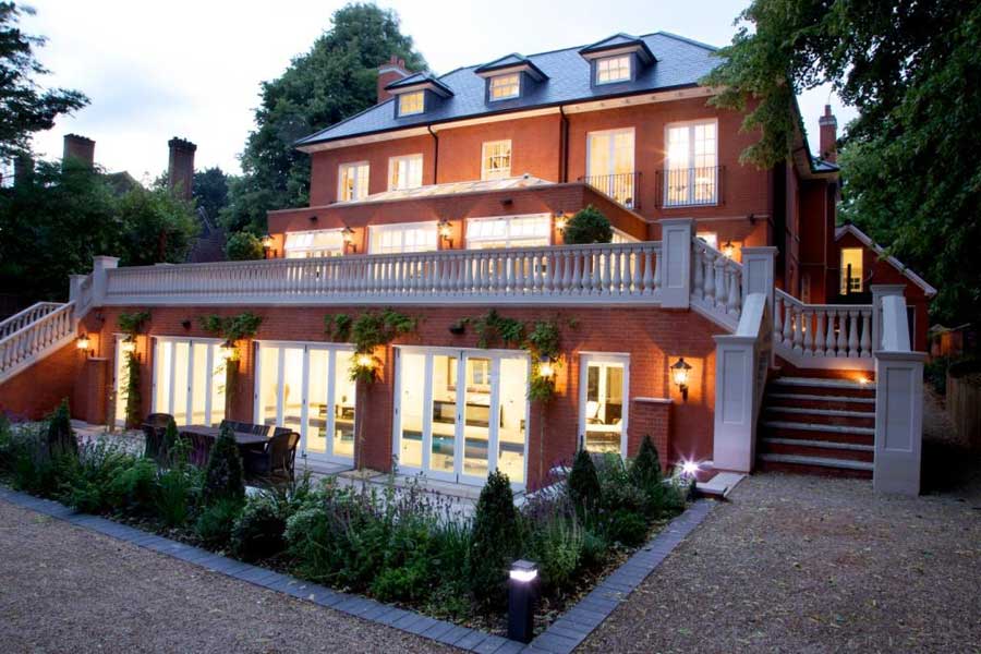 High interest from Gulf buyers in new '7 star residential property in UK'