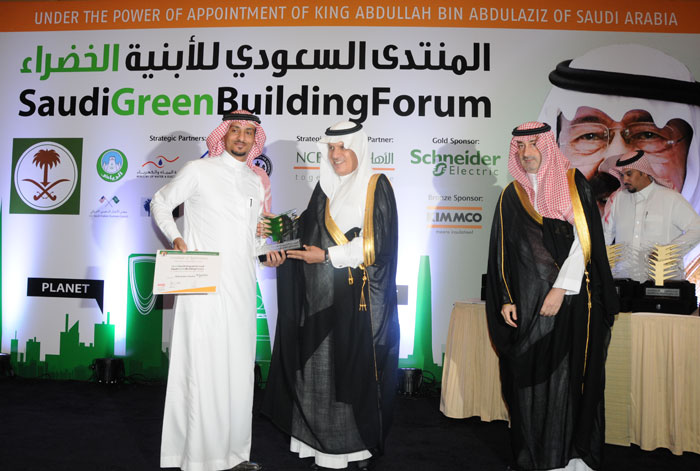 Schneider Electric drives sustainable energy efficient cities