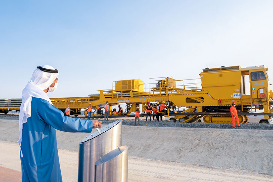 Sheikh Hamdan bin Zayed Inaugurates Track Laying Works Across Al Dhafrah Region